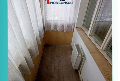 Apartament cu 2 camere decomandat în Narcisa