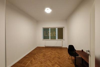 Apartament cu 2 camere decomandat în Central - 3