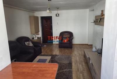 Apartament cu 3 camere semidecomandat, mobilat în Cetate - 3