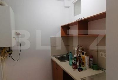 Spațiu comercial, de 58 mp, în Central - 4