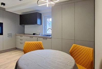 Apartament cu 2 camere decomandat, mobilat în Central - 2