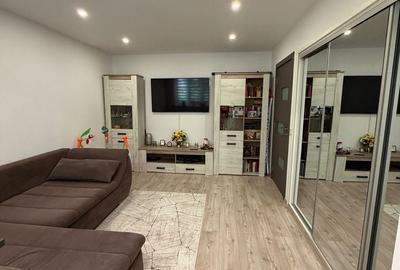 Apartament cu 2 camere decomandat în Micro 20 - 4