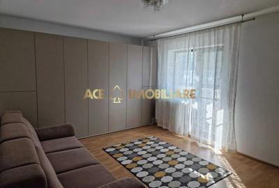 Apartament cu 2 camere decomandat, mobilat în Titan