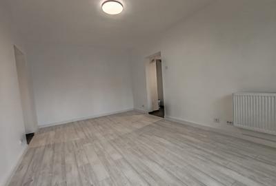 Apartament cu 3 camere semidecomandat în Titan - 2