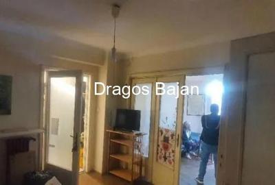 Apartament cu 3 camere în Central - 2