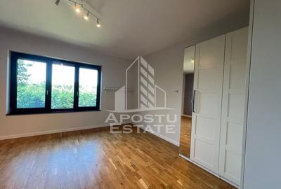 Casă cu 5 camere cu Teren 561 Mp în Torontalului - 2