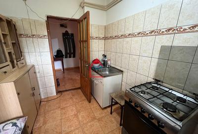 Apartament cu 2 camere decomandat, mobilat în Canta - 5