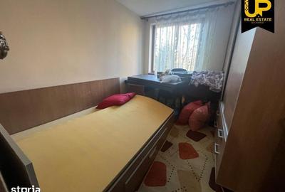 Apartament cu 3 camere semidecomandat în Dristor - 6