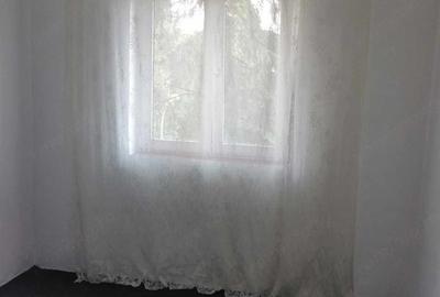 Apartament cu 2 camere decomandat în Astra