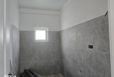 Casă cu 3 camere cu Teren 180 Mp în Central - 3