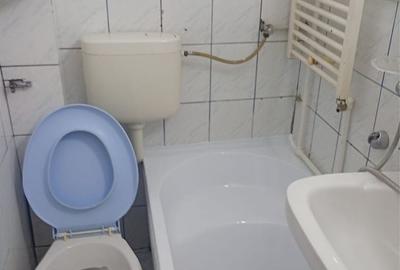 Apartament cu 2 camere decomandat în Central - 1