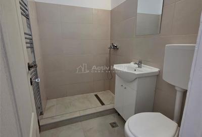 Apartament cu 3 camere semidecomandat în Micro 9 - 7