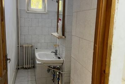Apartament cu 2 camere semidecomandat în Nufărul