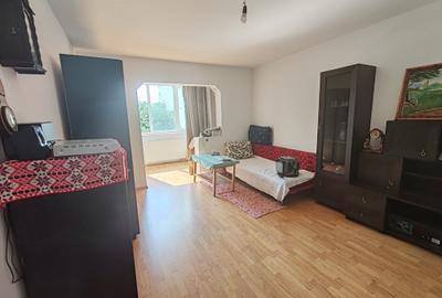 Apartament cu 2 camere decomandat în Central - 1