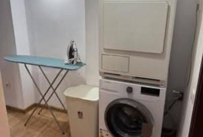 Garsonieră decomandată în 9 Mai