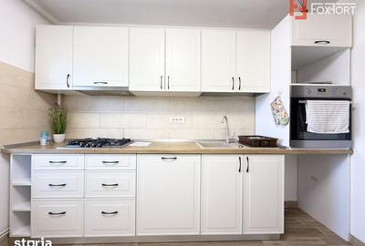 Apartament cu 2 camere semidecomandat, mobilat în Bucovina