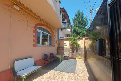 Casă cu 5 camere cu Canalizare în Tineretului - 3