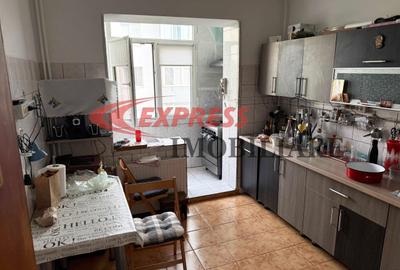 Apartament cu 2 camere decomandat în Dristor - 1
