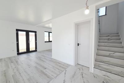 Casă individuală cu 4 camere cu Canalizare în Costi - 10