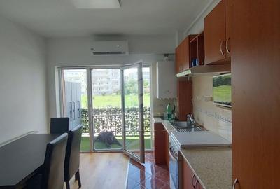 Apartament cu 2 camere semidecomandat, mobilat în Zorilor