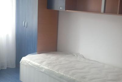 Apartament cu 3 camere decomandat în Rahova - 1