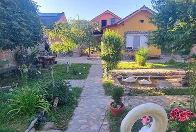 Casă cu Teren 1400 Mp în Central - 2