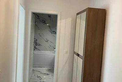 Garsonieră decomandată, mobilată în Politehnica