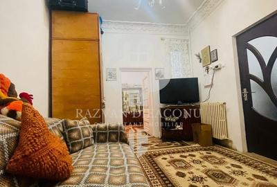 Casă individuală cu 6 camere cu Canalizare în Ultracentral - 6