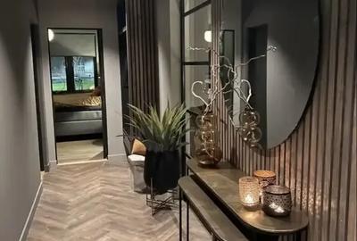 Apartament cu 2 camere decomandat în Theodor Pallady