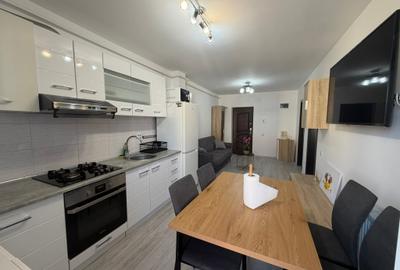 Apartament cu 2 camere semidecomandat în Periferie