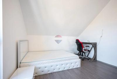 Casă cu 3 camere cu Teren 93 Mp în Sânpetru