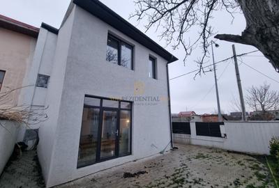 Casă individuală cu 5 camere cu Canalizare în Apărătorii Patriei - 10