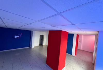 Spațiu comercial, de 70 mp, în Apollo