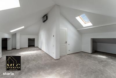Casă cu 4 camere în Corbeanca