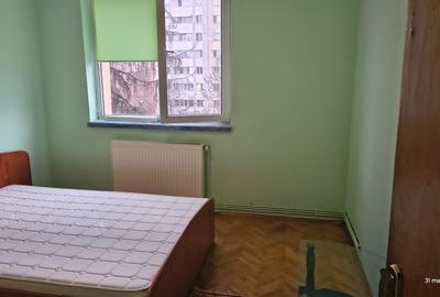 Apartament cu 2 camere semidecomandat în Craiovei - 3
