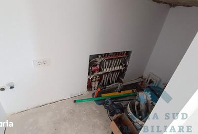 Casă cu 4 camere cu Teren 539 Mp în Glina - 8