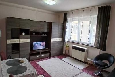Garsonieră în Central