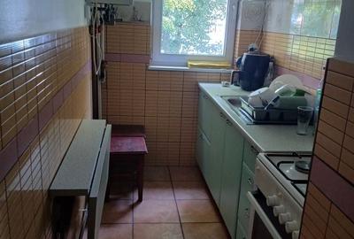 Apartament cu 2 camere decomandat în 7 Noiembrie - 4