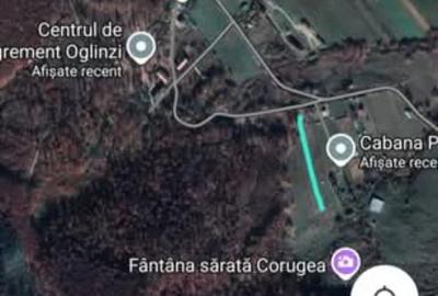 Teren de 3700 mp, în Central