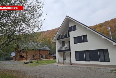 Hotel/Pensiune, de 568 mp, în Valea Drăganului - 1