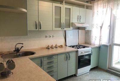 Garsonieră decomandată în Take Ionescu