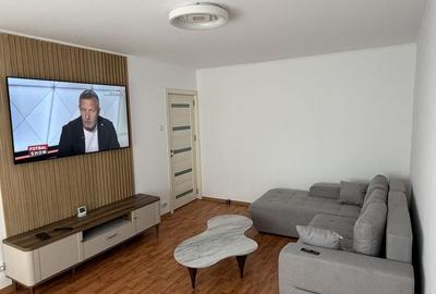 Apartament cu 3 camere decomandat în Eremia - 1