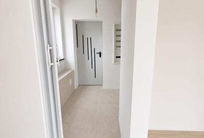 Casă cu 7 camere cu Teren 560 Mp în Tărtășești - 11