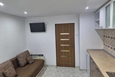 Apartament cu 2 camere decomandat în Girocului - 3