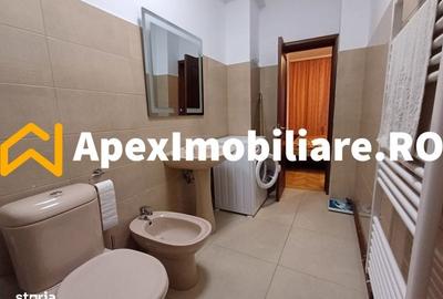 Apartament cu 3 camere semidecomandat în Moșilor