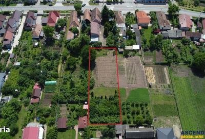 Teren de 1409 mp, în Sântana de Mureș - 1