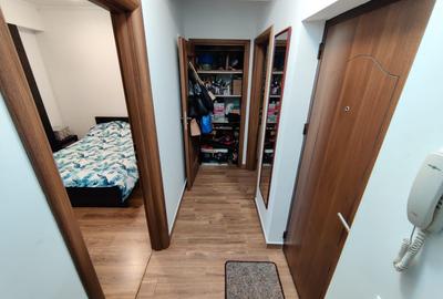 Apartament cu 2 camere decomandat în Palat - 8
