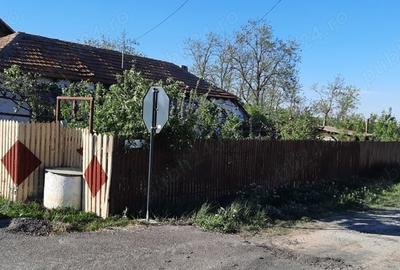 Teren de 1500 mp, în Săgeata - 5