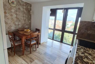 Apartament cu 2 camere decomandat în Zamfirescu - 8
