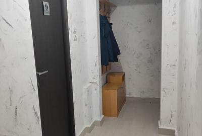 Apartament cu 2 camere decomandat în Solidarității